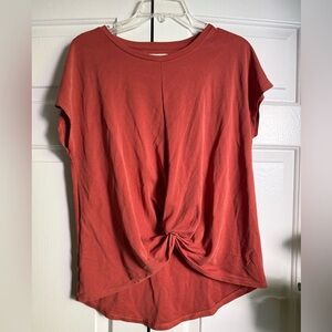 Lou & Grey Rust Orange Knotted Tee Sz S Travel Athleisure Cozy Normcore Cottage